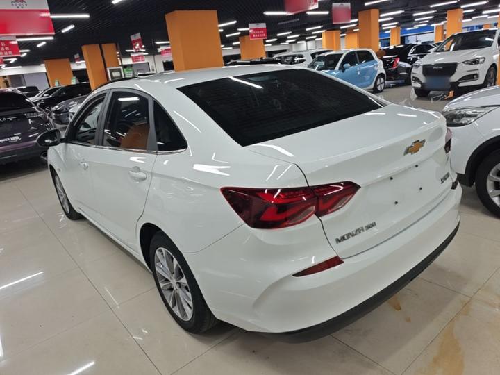 Cruze 2022 320 AT photo 4