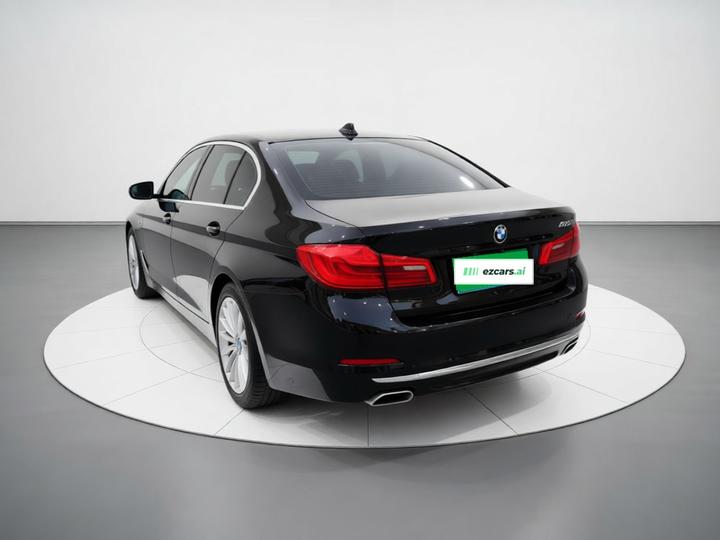 5 Series 2020 530Li Leading Luxury photo 4