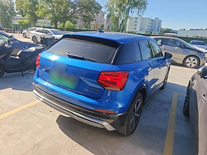 Q2L e-tron 2019 Q2L e-tron EV Smart photo 4