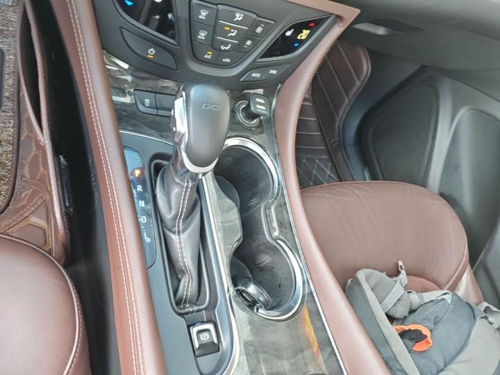 Envision 2016 20T AWD Elite photo 5