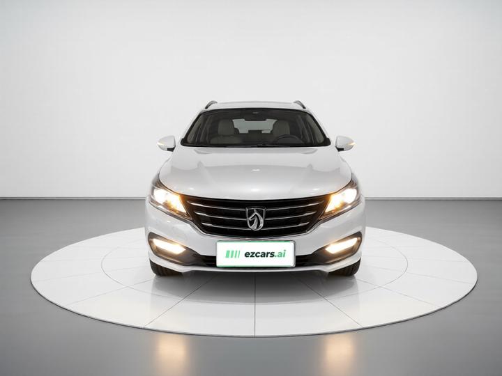 310W 2017 1.5L MT Fashion China V photo 2