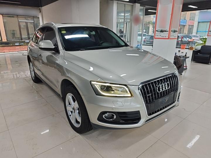 Q5 2016 40 TFSI Tech photo 3