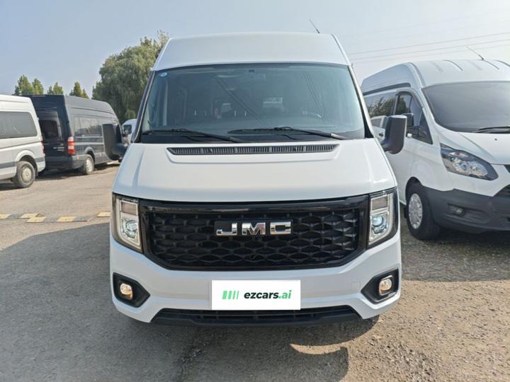 2023 2.0T MT Short Wheelbase 5-Seater photo 2
