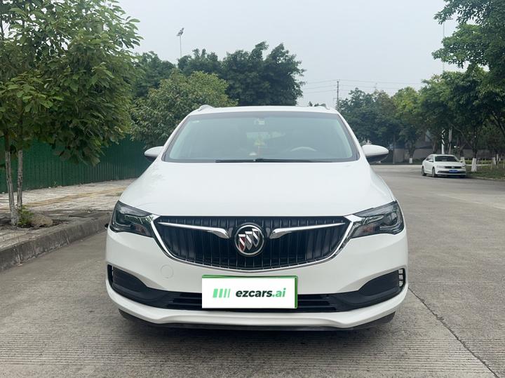 GL6 2018 18T 6-Seater Elite photo 2