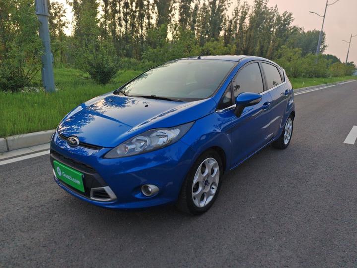 2011 Hatchback 1.5L AT Sport