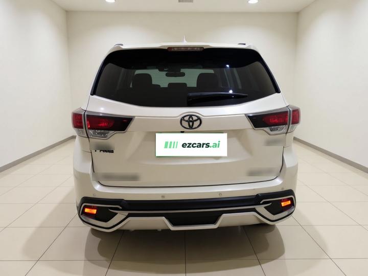 Highlander 2017 2.0T AWD Luxury 7-Seater photo 5