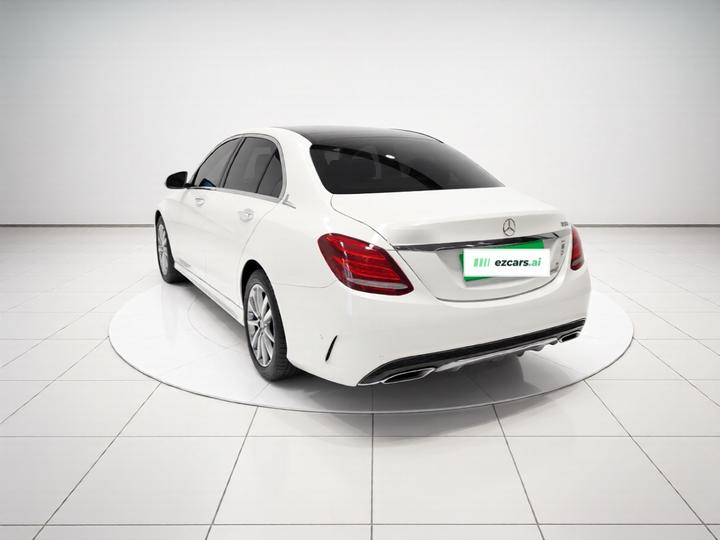 C-Class 2017 Facelift C 200 L Sport photo 4