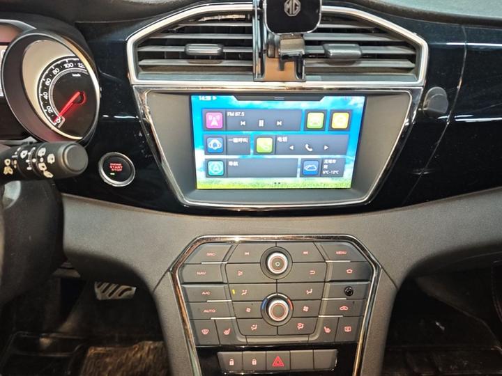 GS 2015 2.0TGI TST AWD Flagship photo 8