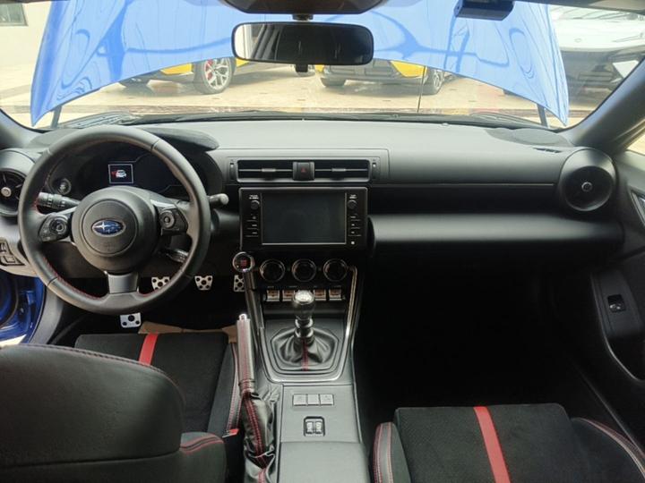 BRZ 2022 2.4L MT photo 5