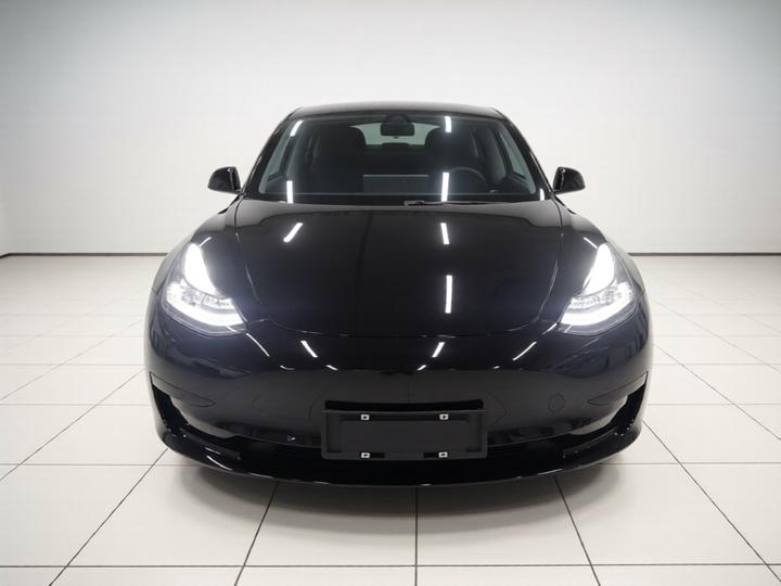 Model 3 2022 RWD photo 2