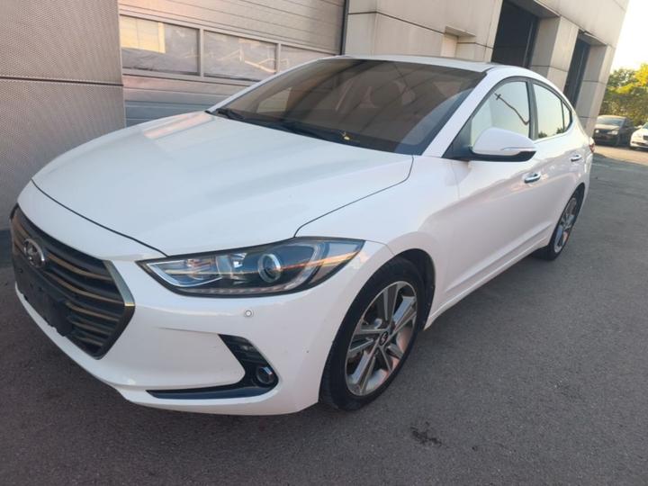 Elantra 2016 1.6L AT Smart Elite