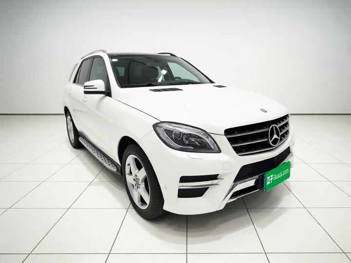 M-Class 2014 ML 400 4MATIC Luxury photo 3