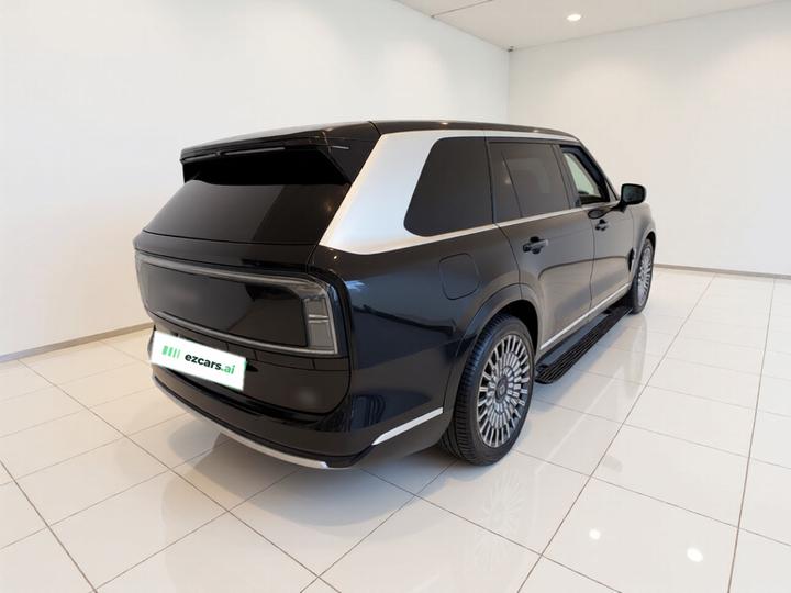 9X 2025 Ultra 70kWh 6-Seater photo 6