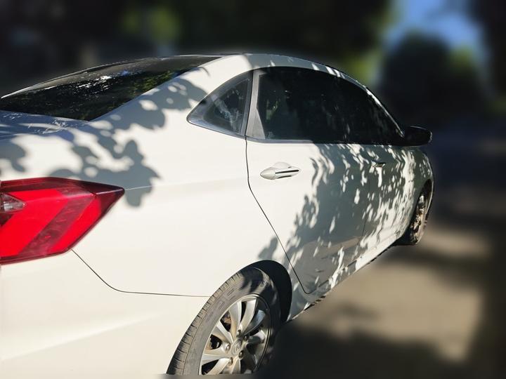Alsvin V7 2015 1.6L AT IV photo 6