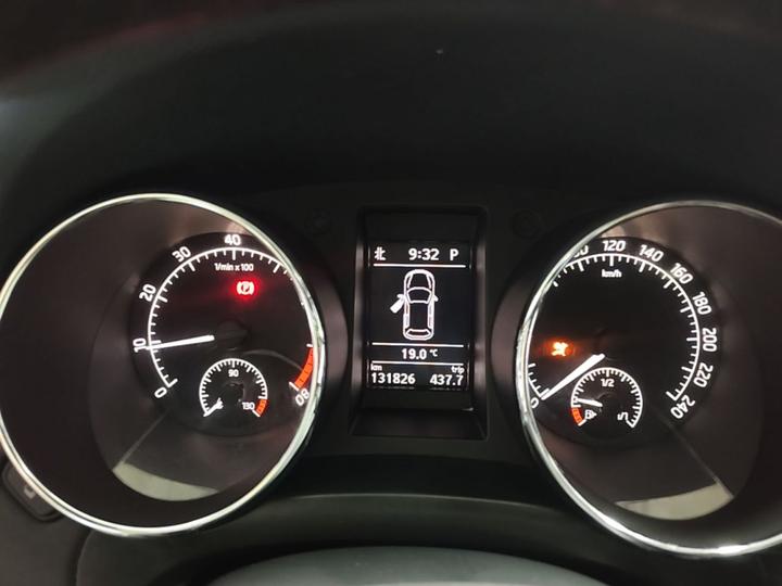 Yeti 2014 1.8TSI DSG photo 7