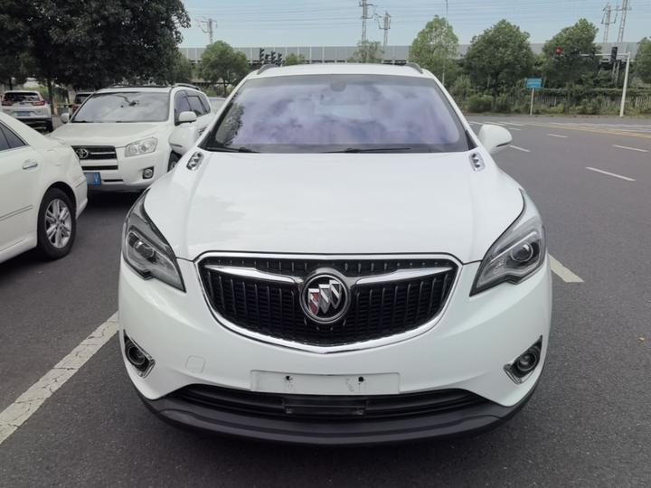Envision 2018 20T RWD Leading photo 2
