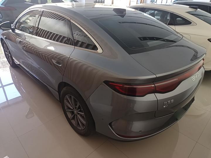 Qin L 2025 EV 545KM photo 4