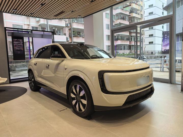 AUDI E7X 2026 Pioneer photo 3