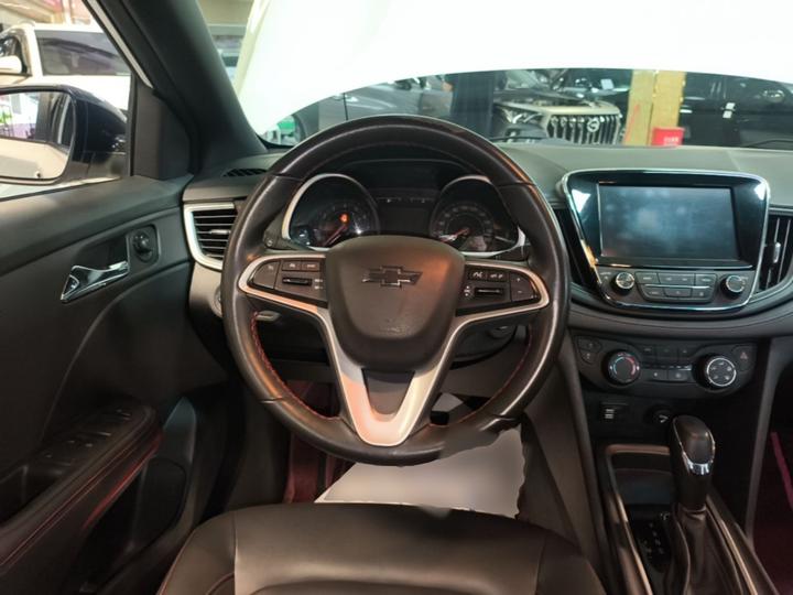 Cruze 2019 RS 330T AT China VI photo 5