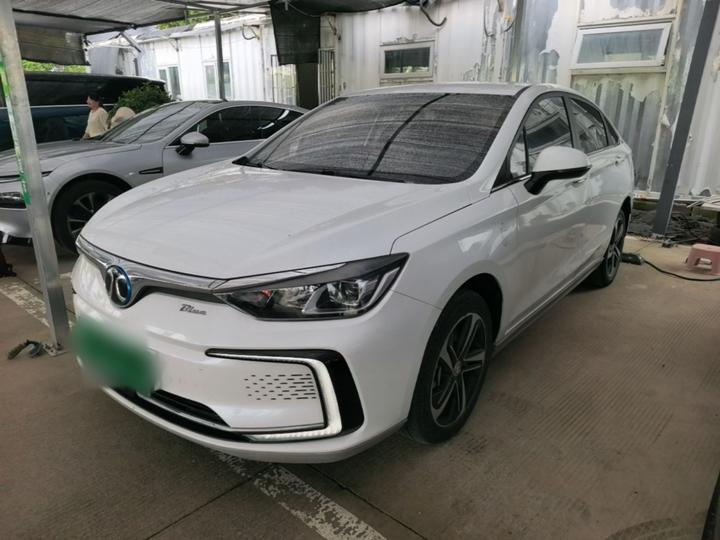 BAIC EU5 2020 Classic R500