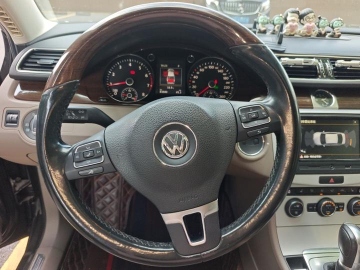 Magotan 2015 Facelift 2.0TSI Premium photo 8