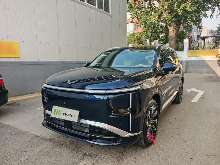 L 2026 260km 6-Seater
