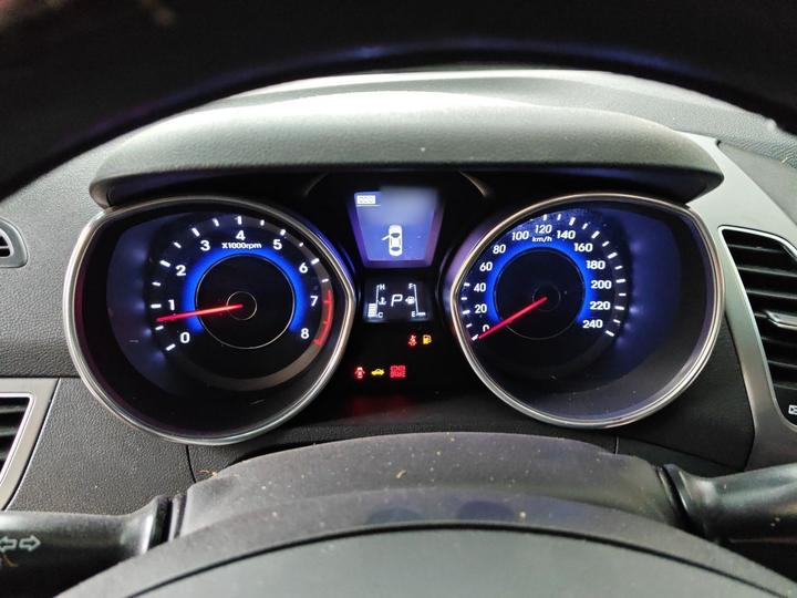 Elantra 2015 1.6L AT Leading photo 4