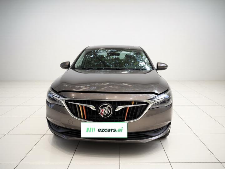 Excelle 2019 18T AT Elite China VI photo 2