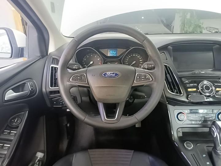 Focus 2017 Sedan 1.6L AT Comfort photo 6