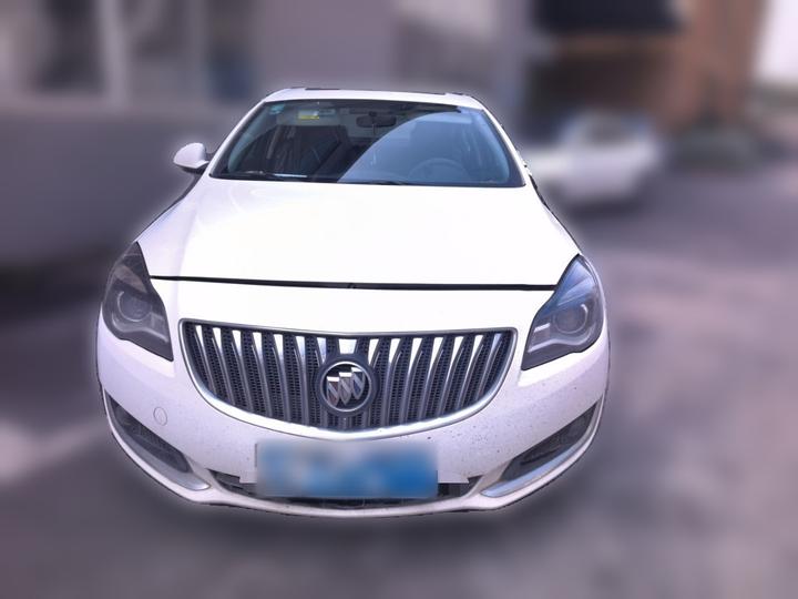 Regal 2015 1.6T Leading Tech photo 2