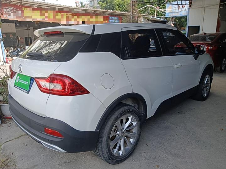 Zhonghua V3 2020 1.6L MT Comfort photo 6