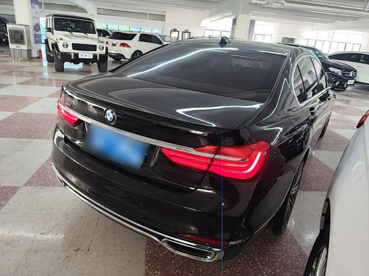 7 Series 2017 750Li xDrive 4-Seater photo 6