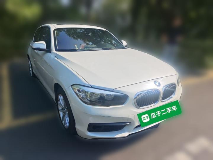 1 Series Imported 2015 118i Leading photo 3