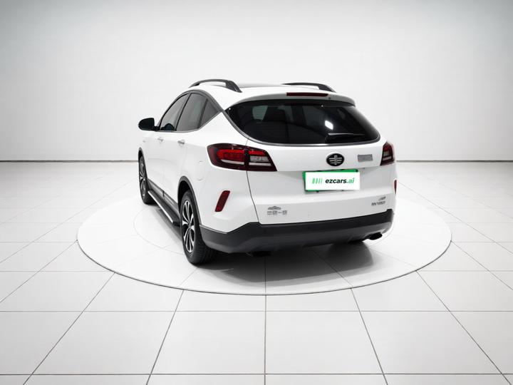 Bestune X80 2017 1.8T AT Sport photo 4