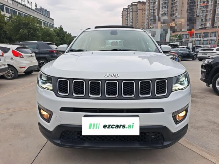 Compass 2019 220T AT photo 2