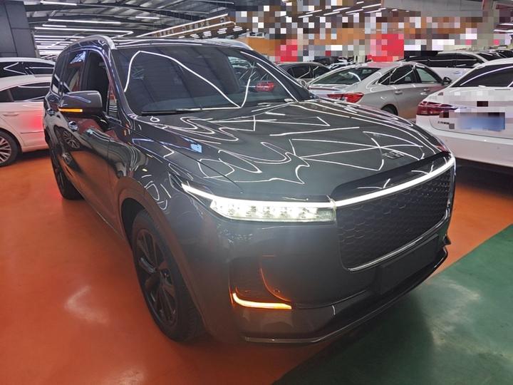 Li Auto ONE 2021 EREV 6-Seater photo 3