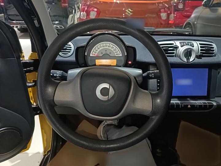 fortwo 2012 1.0 MHD Coupe Comfort photo 2