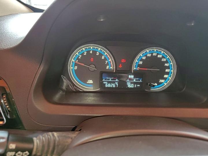 730 2014 1.5L MT Luxury ESP 7-Seater photo 7