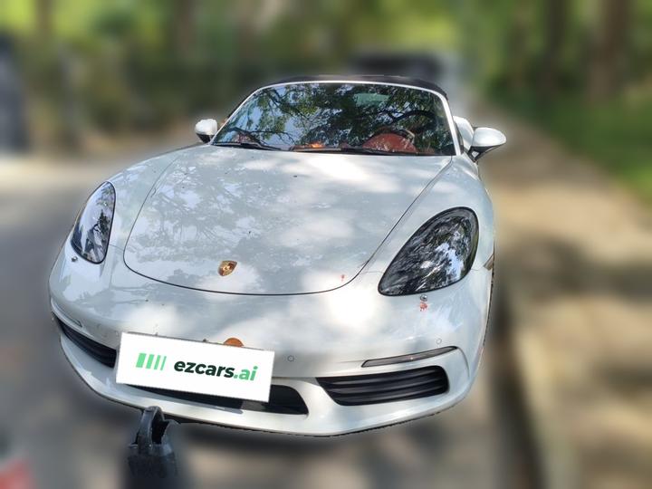 718 2020 Boxster 2.0T photo 2