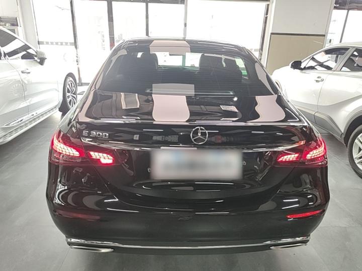 E-Class 2023 Facelift E 300 L Fashion photo 3