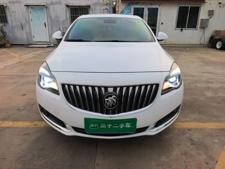Regal 2015 1.6T Elite Tech photo 2