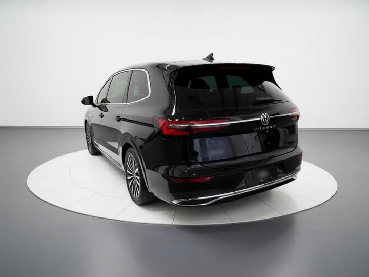 Viloran 2024 380TSI Premium photo 4