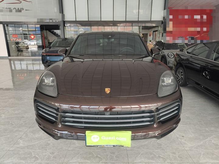 2018 Cayenne 3.0T photo 2