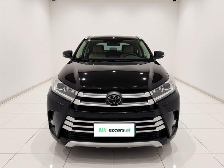 Highlander 2021 2.0T AWD Luxury 7-Seater photo 2