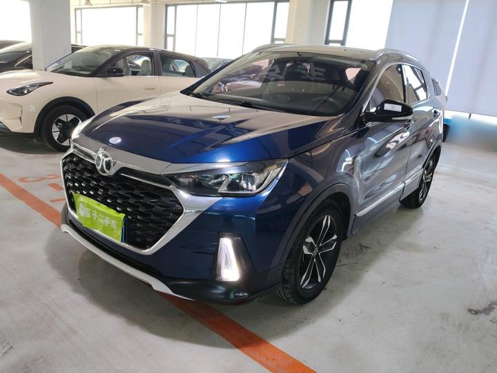 BAIC 2018 1.5T MT Progressive China V