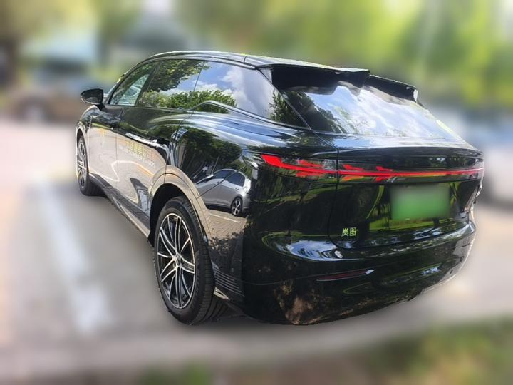 Voyah 2025 AWD Qiankun photo 4
