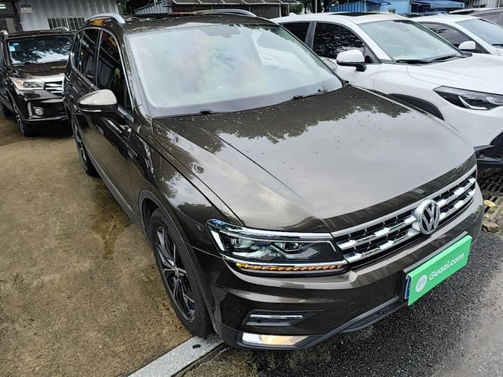 Tiguan L 2017 330TSI AT RWD Flagship photo 3