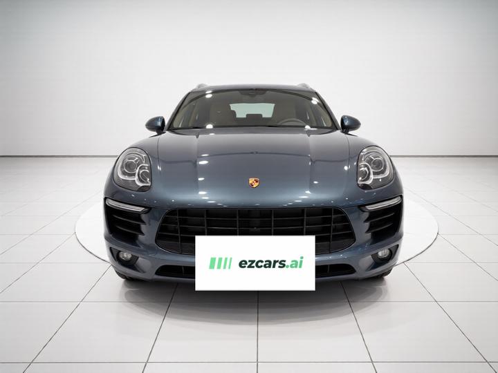 2014 Macan 2.0T photo 2