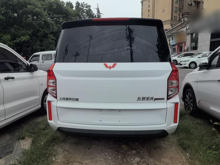 Wuling Hongguang PLUS 2020 1.5L MT Standard 5-Seater photo 3