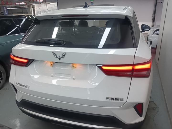 Wuling 2026 1.5L CVT photo 3
